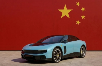 Ferrari Luce trong cơn bão truyền thông: Chấp nhận